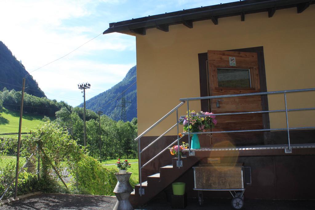 Agriturismo Mattei - Dormitorio Peccia Екстериор снимка