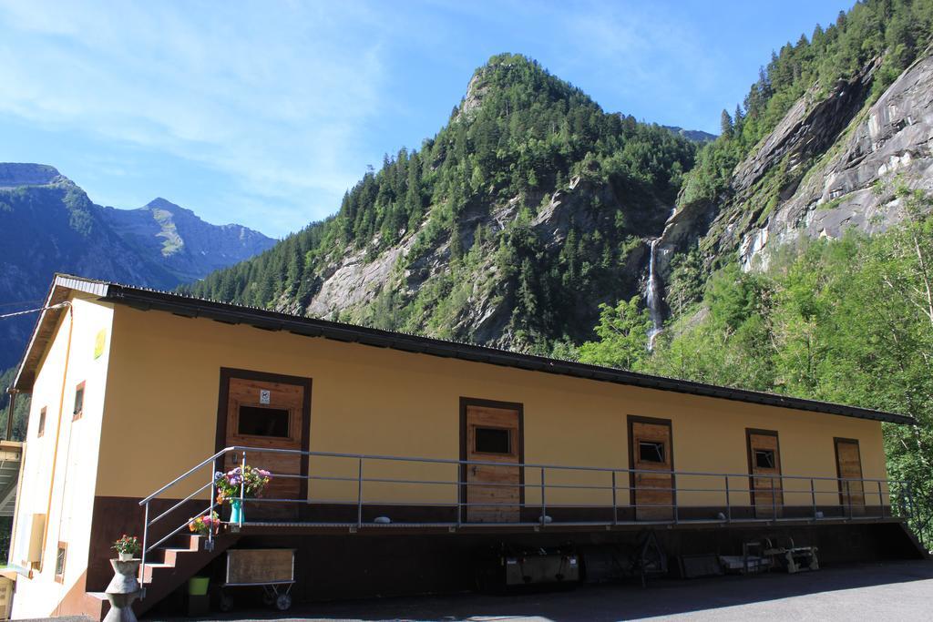 Agriturismo Mattei - Dormitorio Peccia Екстериор снимка